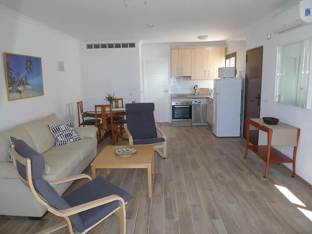 נרחה Capistrano Village 14 A&B